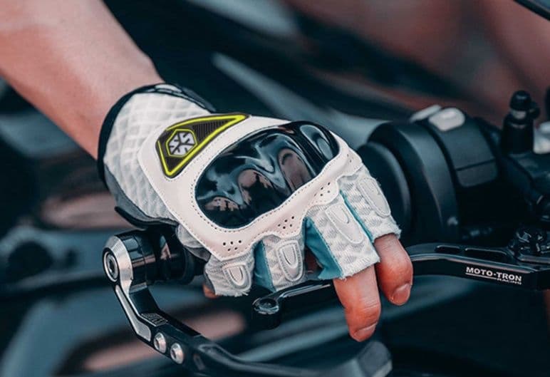 バイクグローブ メッシュ 通気性抜群 プロテクションメッシュグローブ