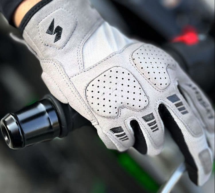 バイクグローブ メッシュ 通気性抜群メッシュライディンググローブ